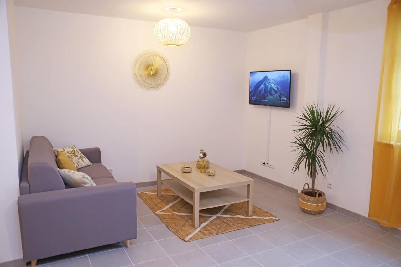#Sweet Moment's By Eauz'Homes -WiFi-Netflix Eauze Buitenkant foto