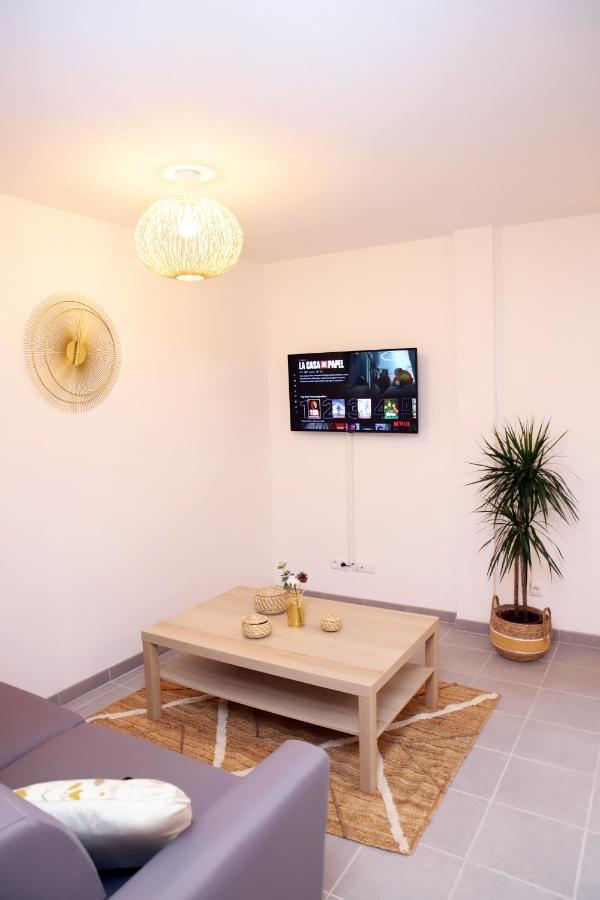 #Sweet Moment's By Eauz'Homes -WiFi-Netflix Eauze Buitenkant foto